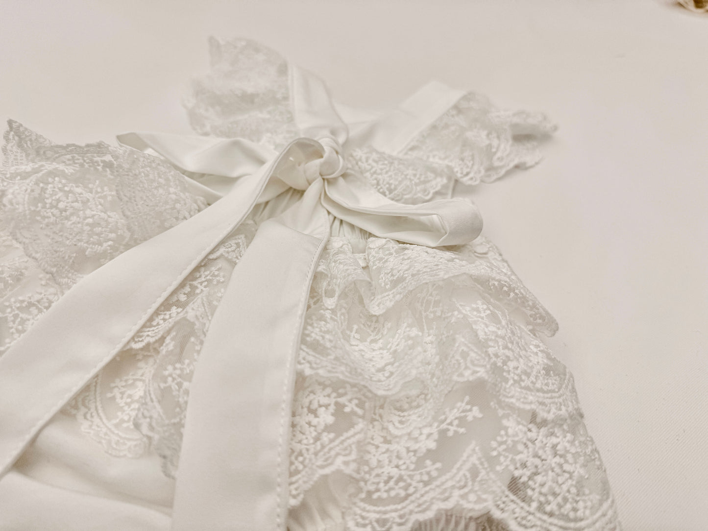 WHITE LACE ROMPER