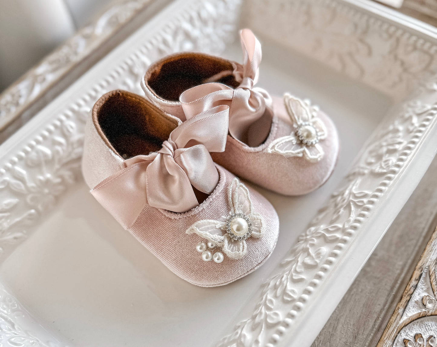 BUTTERFLY SHOES