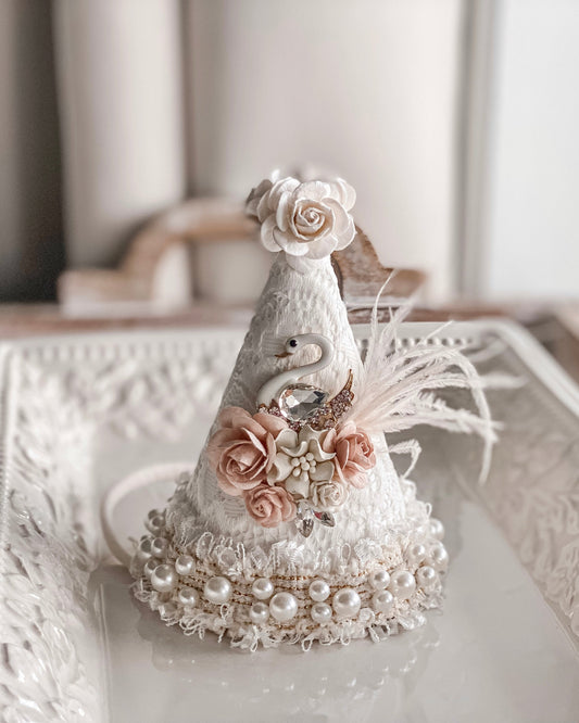 BLUSH SWAN BIRTHDAY HAT